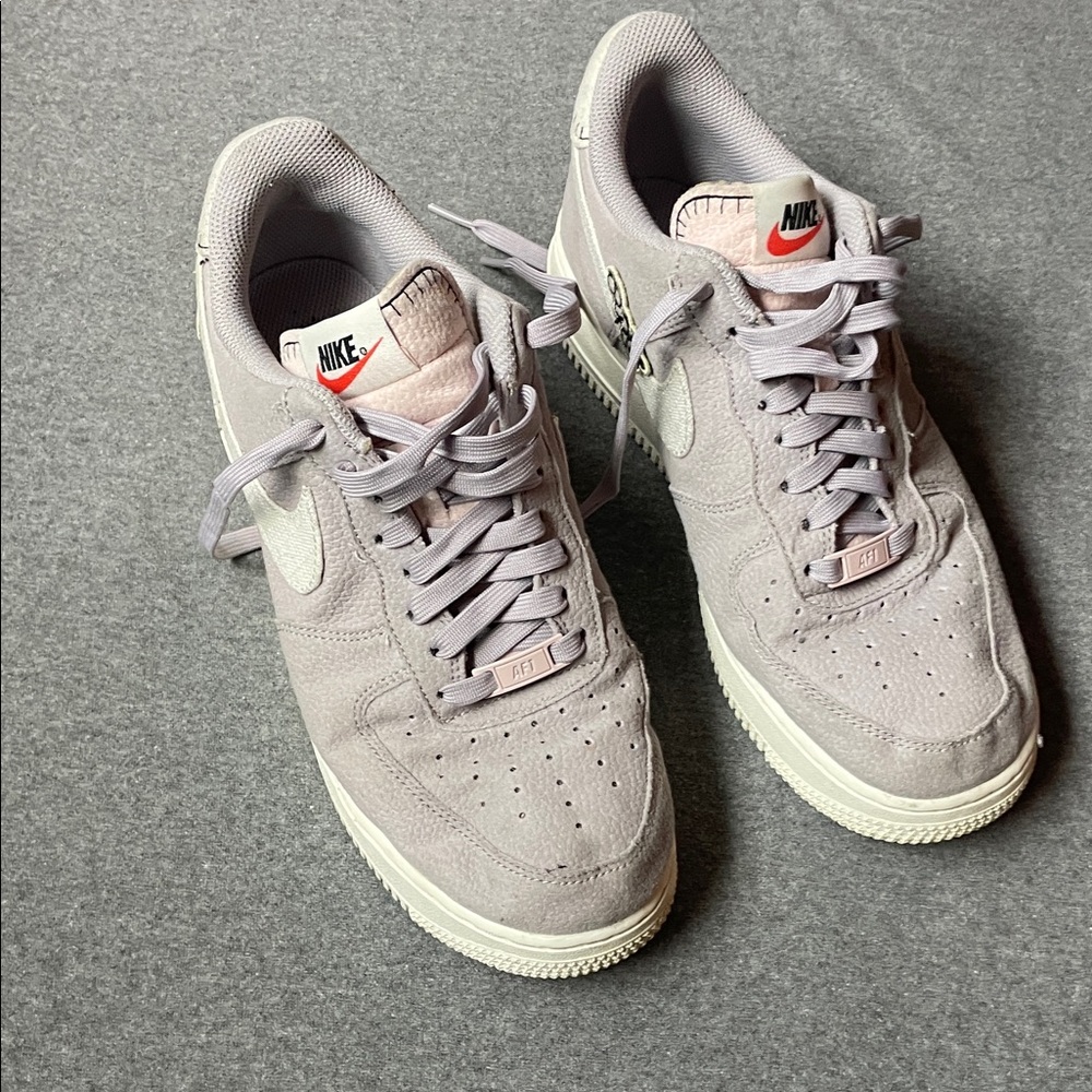 Air Force 1s ‘07 SE “AIR SPRUNG”